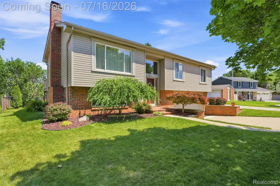 4731 Pare Lane, Trenton, MI 48183 - #3