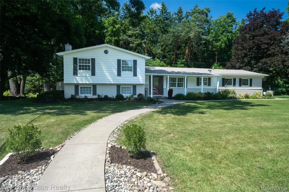 7000 Pebblecreek Road, West Bloomfield, MI 48322 - #1