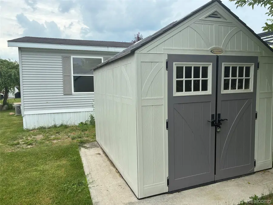7364 Kings Court, Alma, MI 48801 - #2