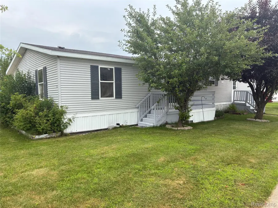7364 Kings Court, Alma, MI 48801 - #3