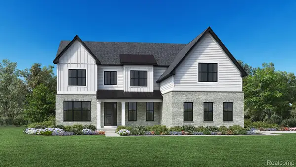 2704 Crystal Lake Drive, CommerceTwp, MI 48382