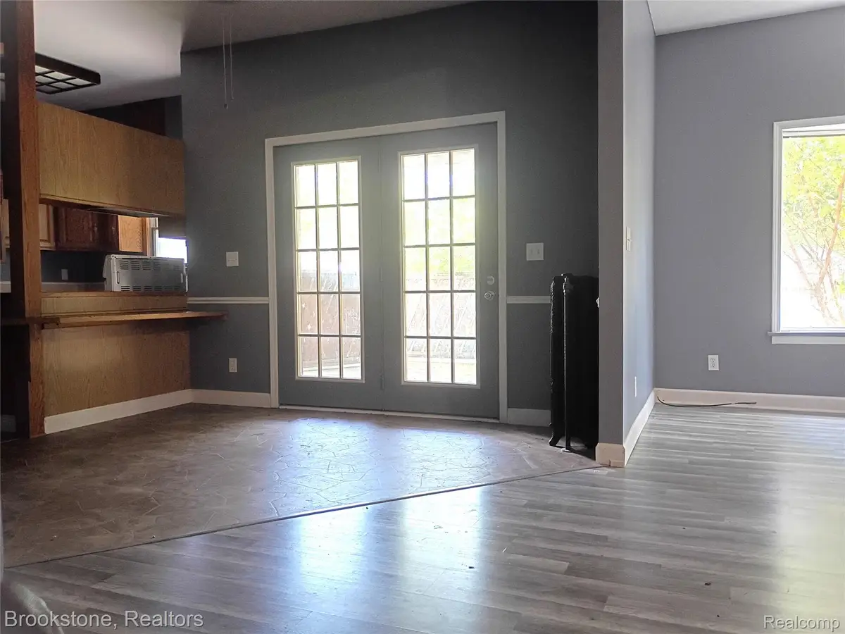 510 Pleasant Street #2, Charlotte, MI 48813 - #1