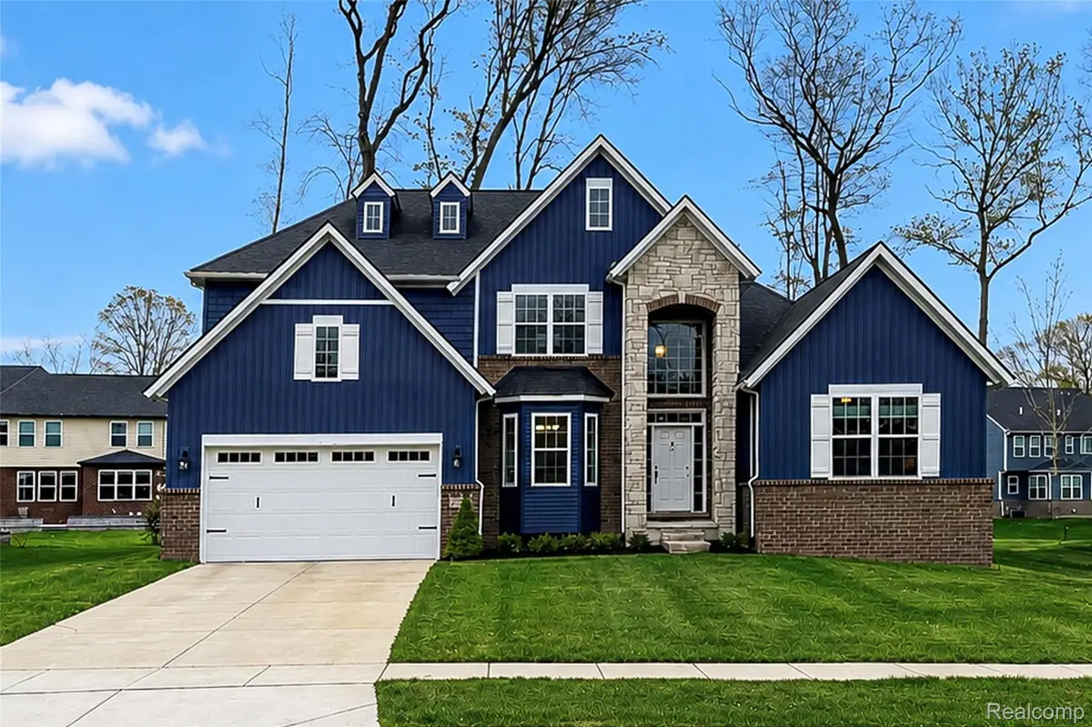 343 Amelia Circle, South Lyon, MI 48178 - #1