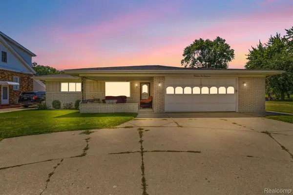 19100 Masonic Boulevard, Roseville, MI 48066