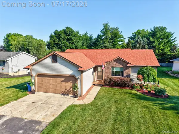 5035 Island View Drive, Linden, MI 48451
