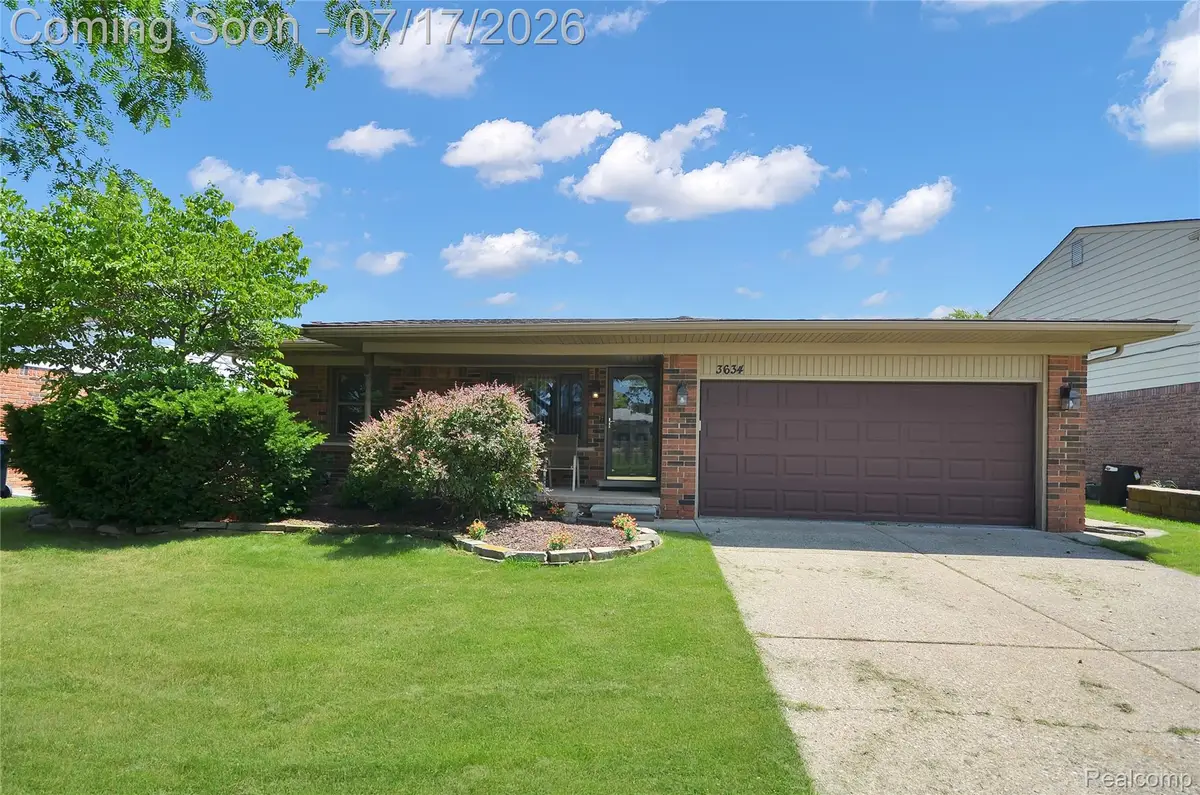 3634 Tracy Drive, Sterling Heights, MI 48310 - #1