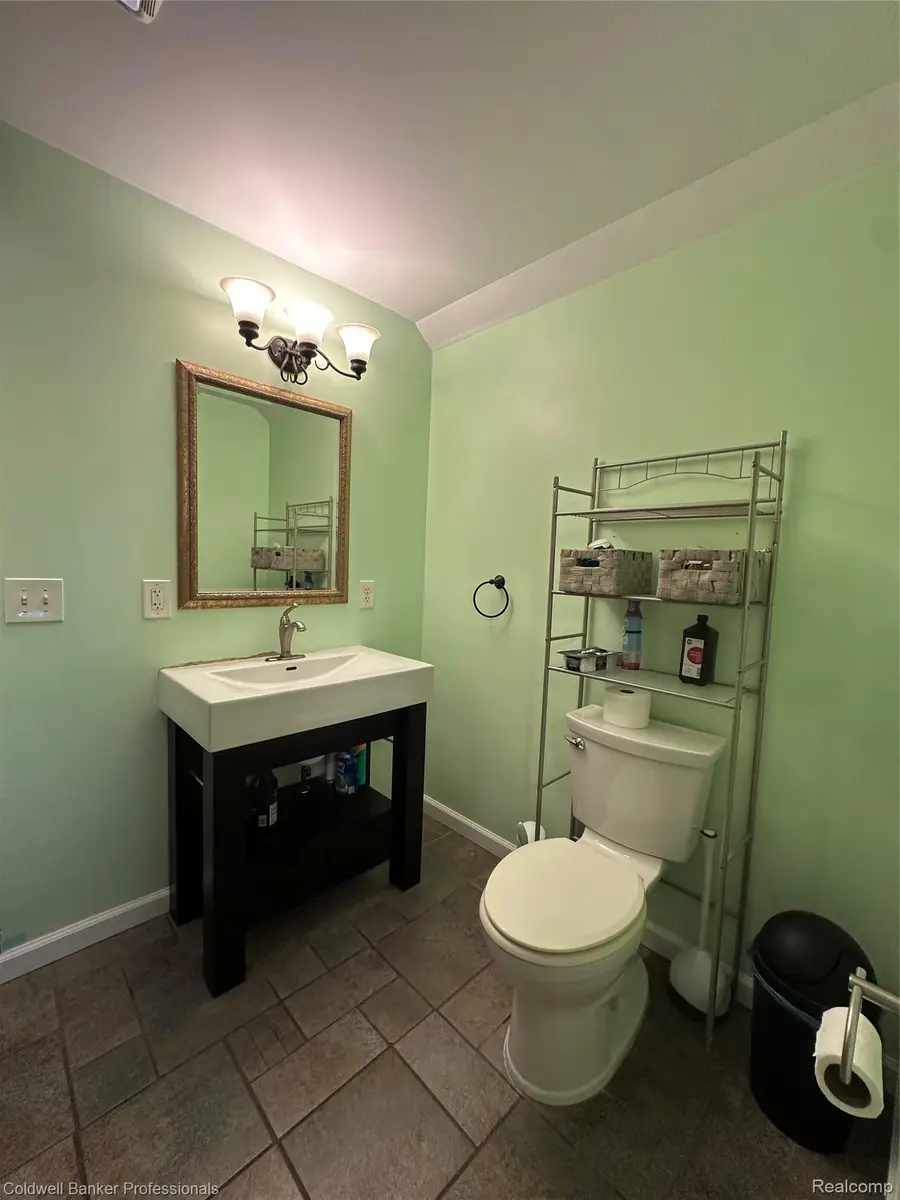 2119 Haines Road, Lapeer, MI 48446 - #2