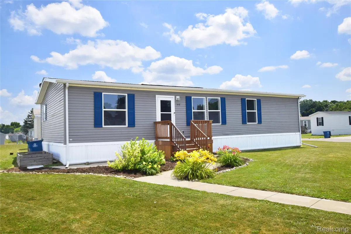 148 Pheasant Lane, Grand Blanc, MI 48439 - #1