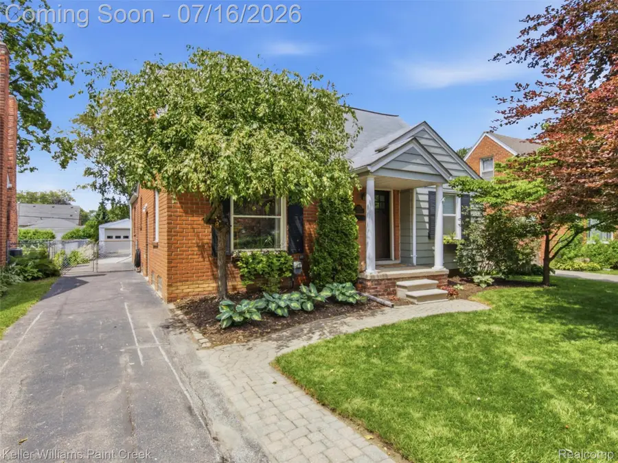 2215 N Connecticut Avenue, Royal Oak, MI 48073 - #2