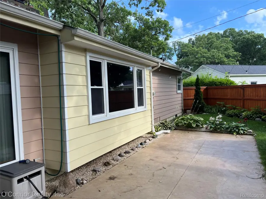1725 Minnesota Avenue, Marysville, MI 48040 - #3