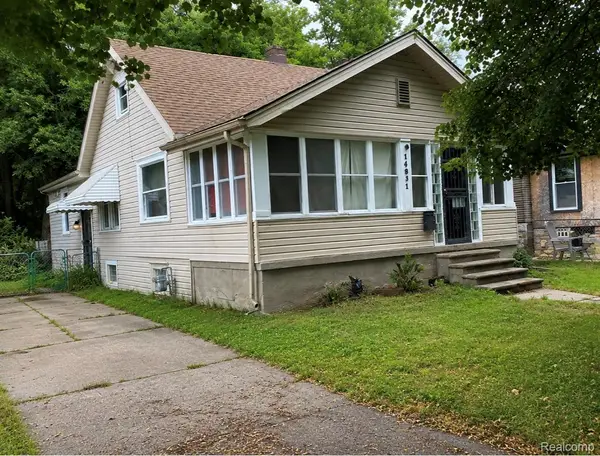 14931 Rockdale St., Detroit, MI 48223