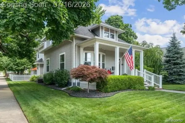 156 Griggs Street, Rochester, MI 48307