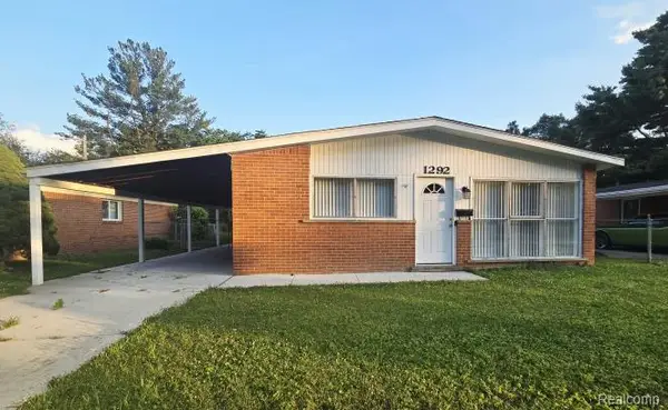 1292 Moulin Avenue, MadisonHeights, MI 48071