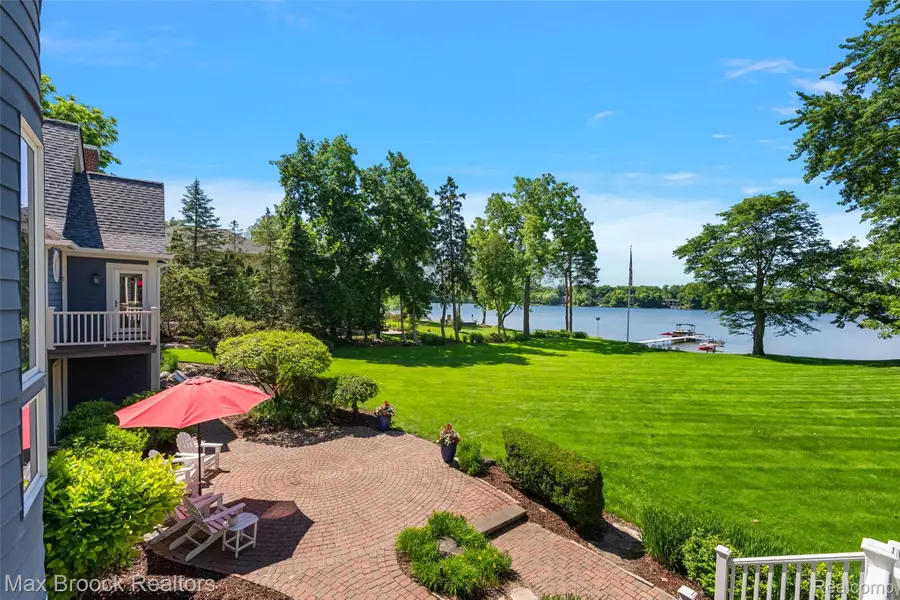 4875 Old Orchard Trail, Orchard Lake Village, MI 48324 - #2