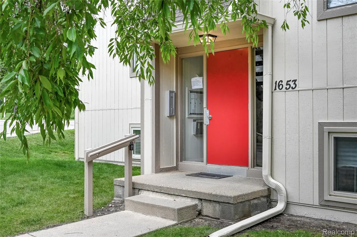 1653 Riverside Drive #Suite 1, Rochester Hills, MI 48309 - #1