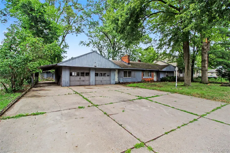 1809 N Walton Street, Westland, MI 48185 - #2