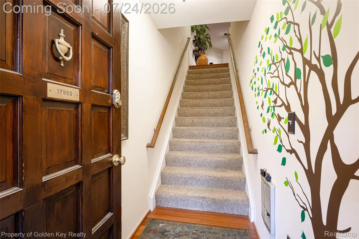 17955 University Park Drive, Livonia, MI 48152 - #1
