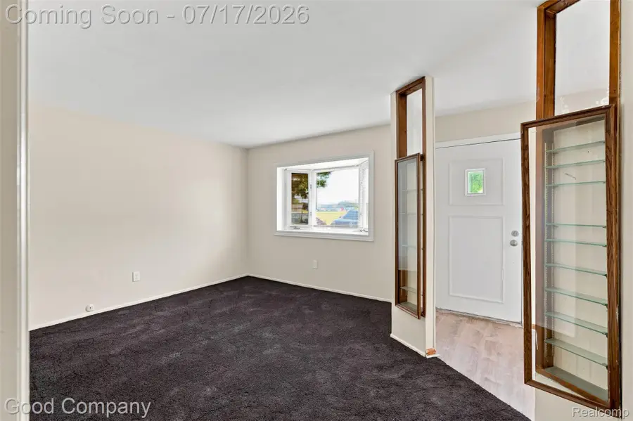5888 Westlake Street, Taylor, MI 48180 - #2
