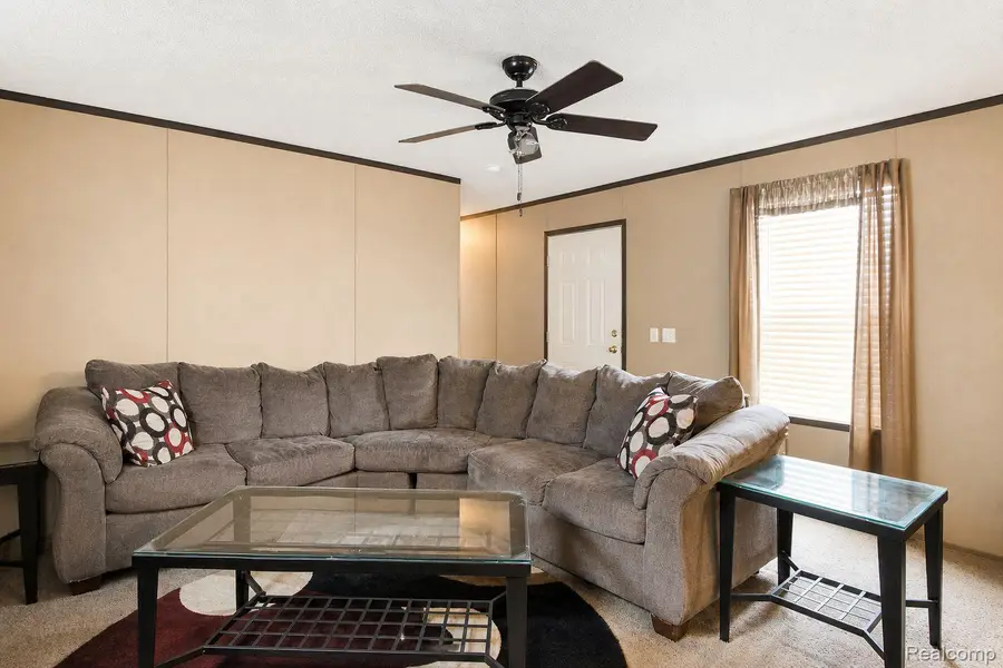 5135 East Annapolis Circle, Canton, MI 48188 - #2