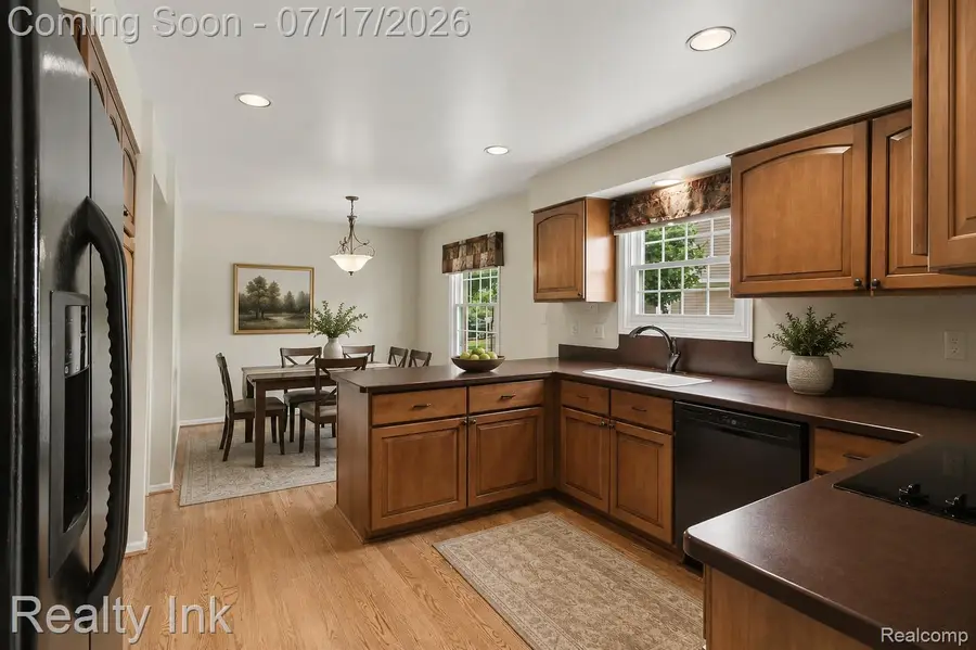 31223 Barrington Drive, Novi, MI 48377 - #3