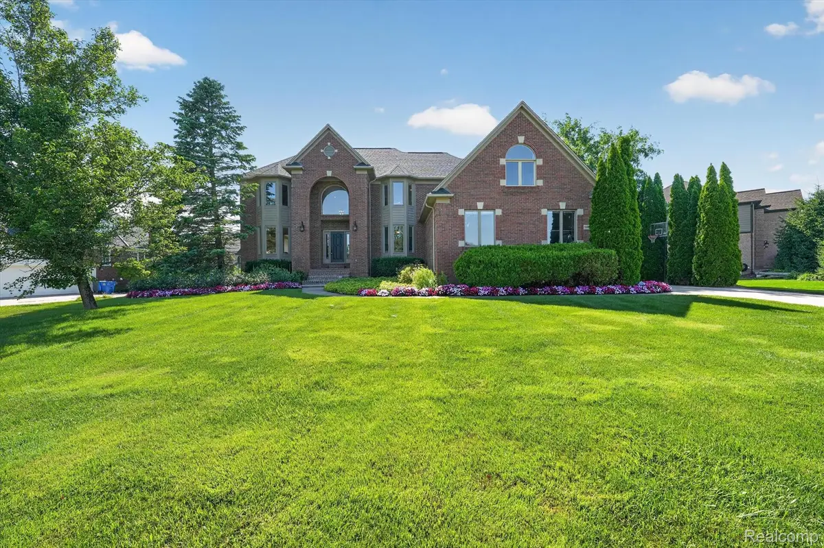3804 Elk Drive, Rochester, MI 48306 - #1
