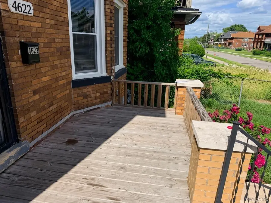4622 Vancouver Street, Detroit, MI 48204 - #2