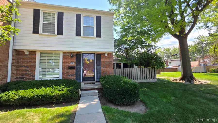 21150 Beaconsfield Street, Saint Clair Shores, MI 48080 - #2