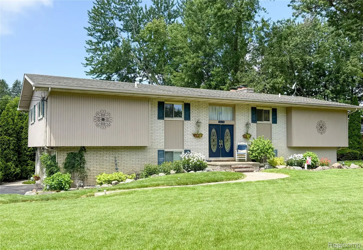 219 Hurondale Drive, White Lake, MI 48386 - #1