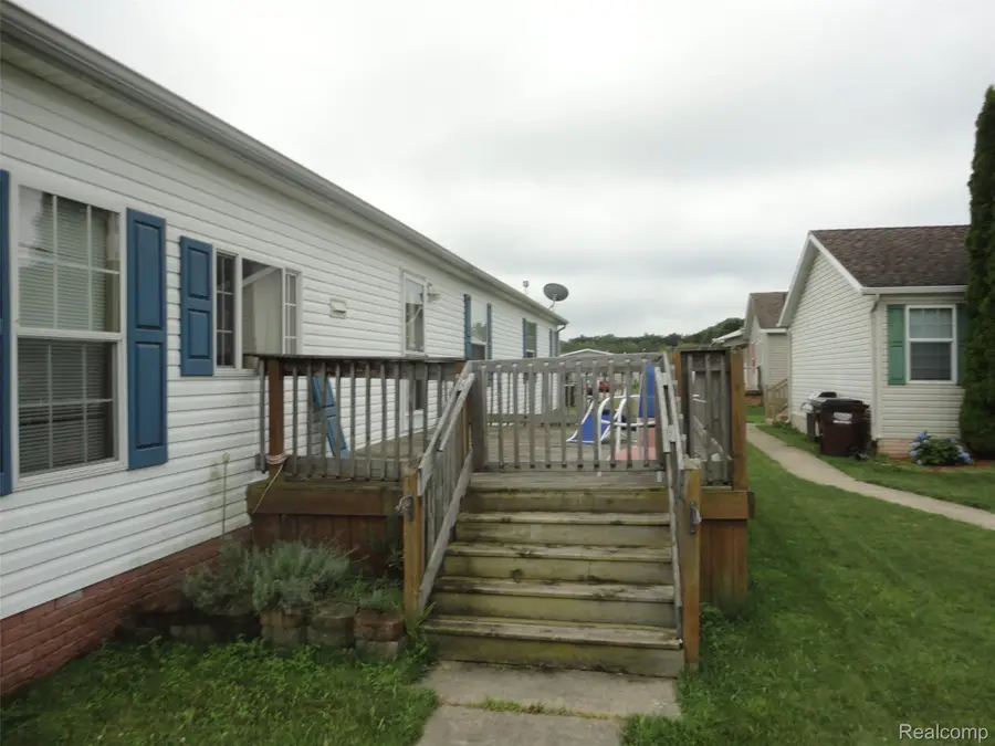 5931 Megans Ridge, Monroe, MI 48161 - #3