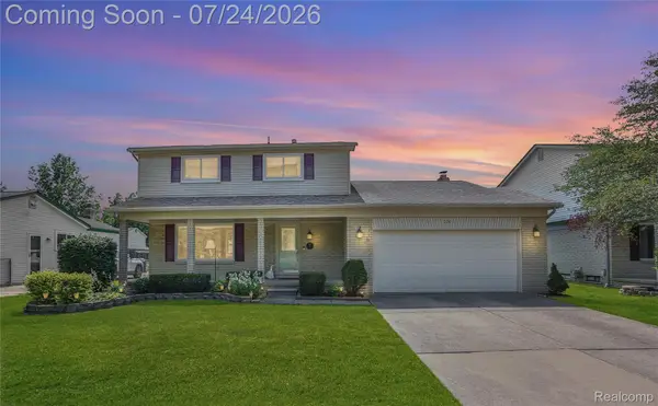 374 Meadowlake Road, Canton, MI 48188