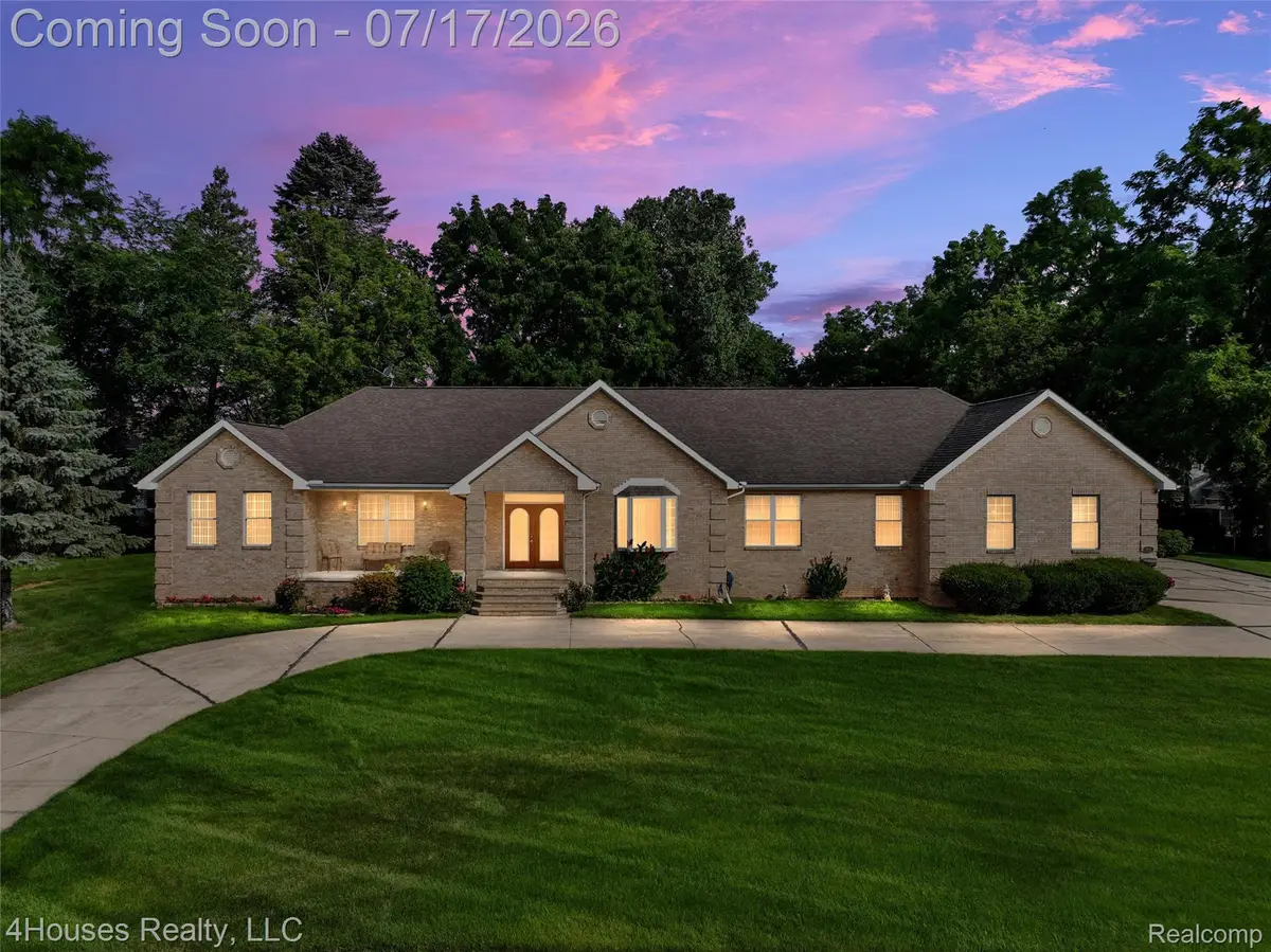 624 Orchard Lake Road, Pontiac, MI 48341 - #1