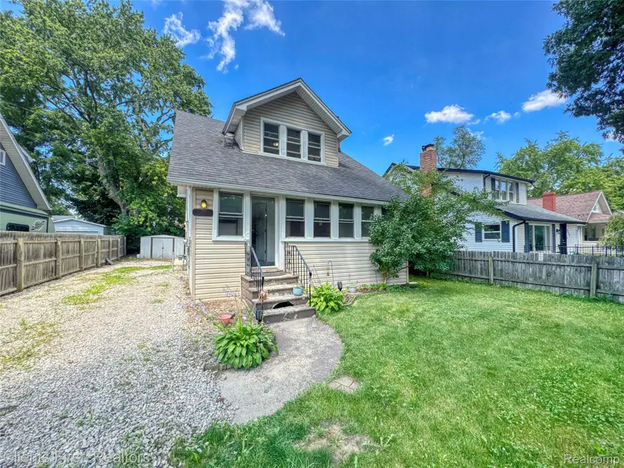 4258 Seeden Street, Waterford, MI 48329 - #2
