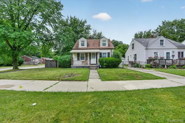 19209 Beaconsfield Street, HarperWoods, MI 48225