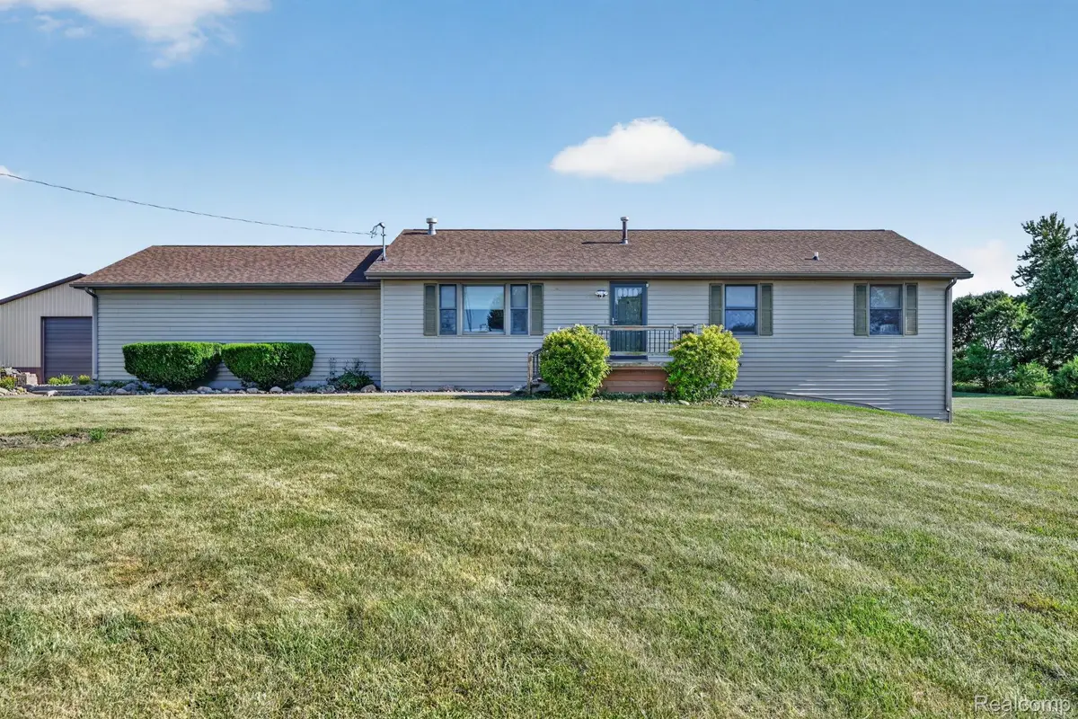 9889 Ditch Road, Chesaning, MI 48616 - #1