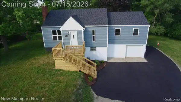 3186 E Grand Blanc Road, GrandBlanc, MI 48439