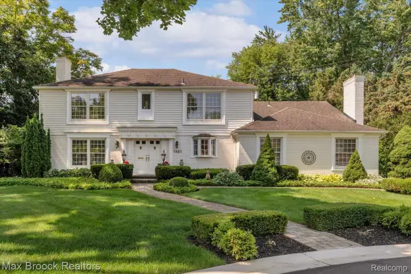 1451 Courtleigh Terrace, BloomfieldHills, MI 48301