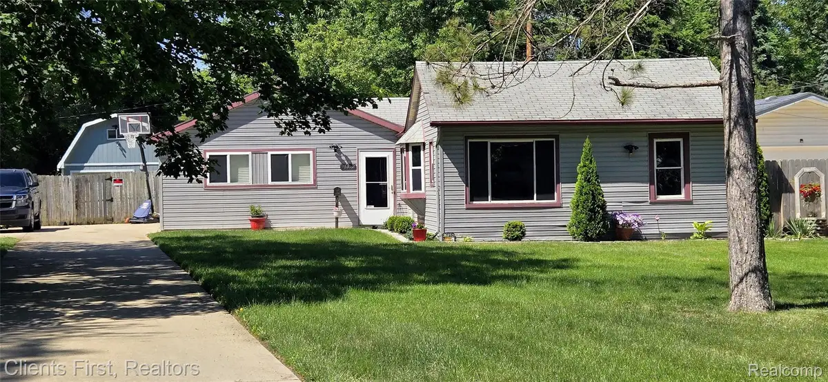 36852 Chase Street, Romulus, MI 48174 - #1