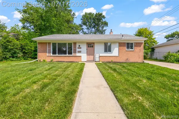 8385 Hillcrest Boulevard, Westland, MI 48185
