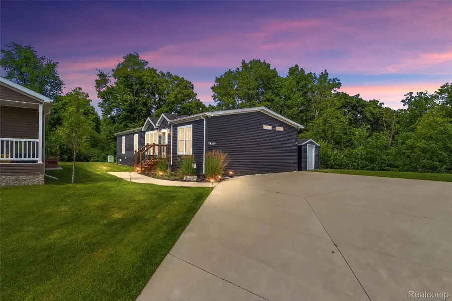 6450 Prince Boulevard, Fenton, MI 48430 - #3