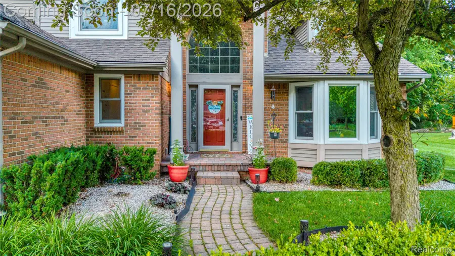 42790 Ledgeview Drive, Novi, MI 48377 - #3