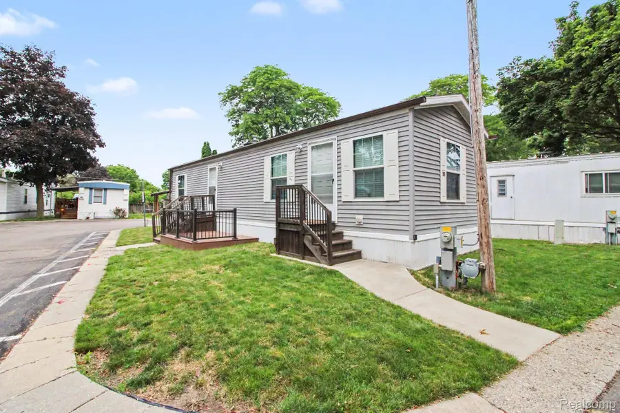 2740 Packard B8 Street, Ann Arbor, MI 48108 - #2