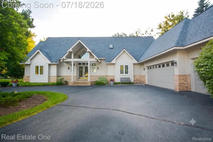 716 Bristol Lane, Orion, MI 48348 - #2