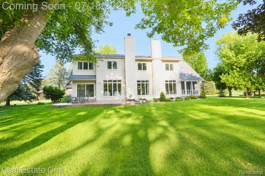 716 Bristol Lane, Orion, MI 48348 - #3