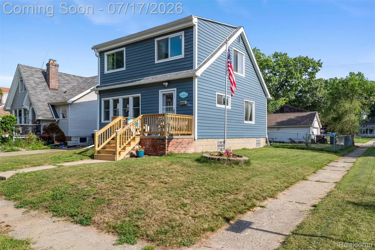 34604 Chestnut Street, Wayne, MI 48184 - #1