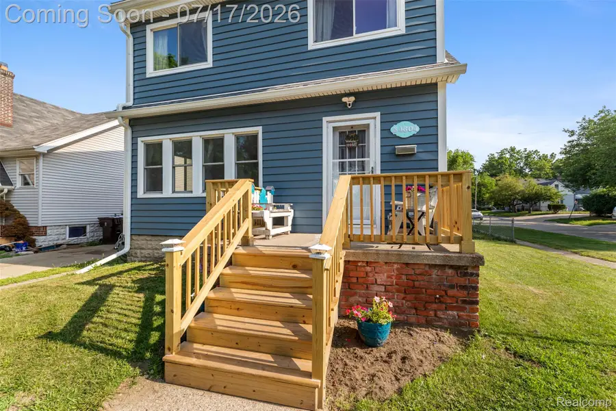 34604 Chestnut Street, Wayne, MI 48184 - #2