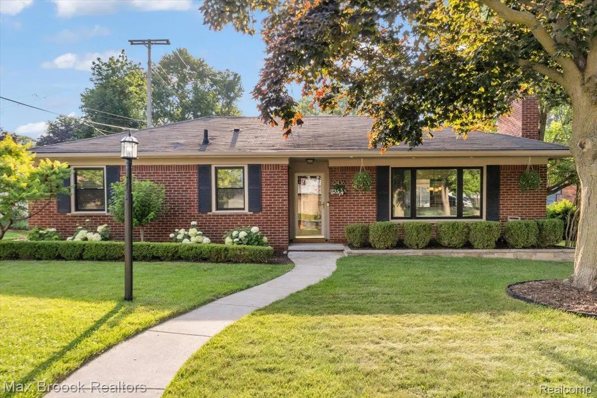 2436 Hawkins Avenue, Royal Oak, MI 48073 - #1