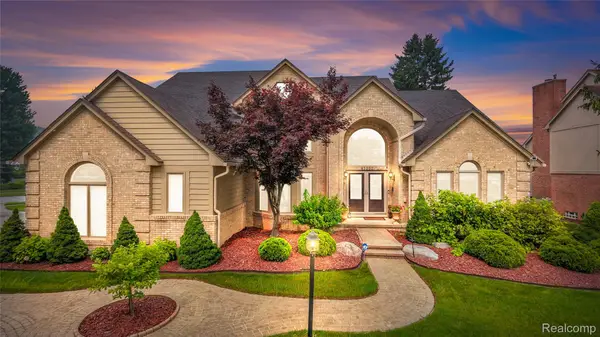 43352 Chardonnay Drive, SterlingHeights, MI 48314