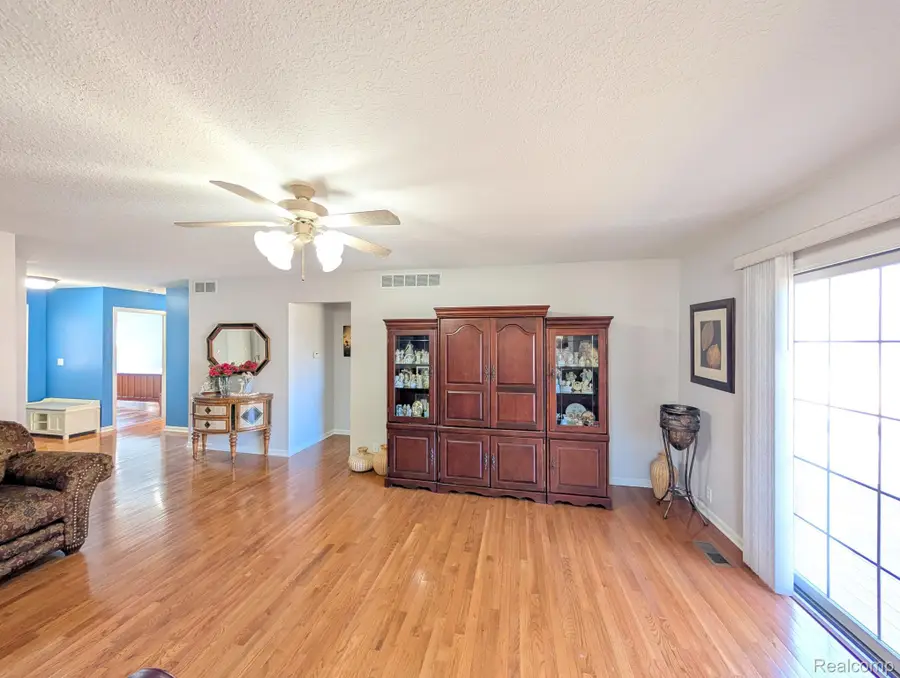 3178 Amsterdam Drive, Clio, MI 48420 - #3