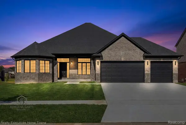 50540 Mistwood Drive, Macomb, MI 48042