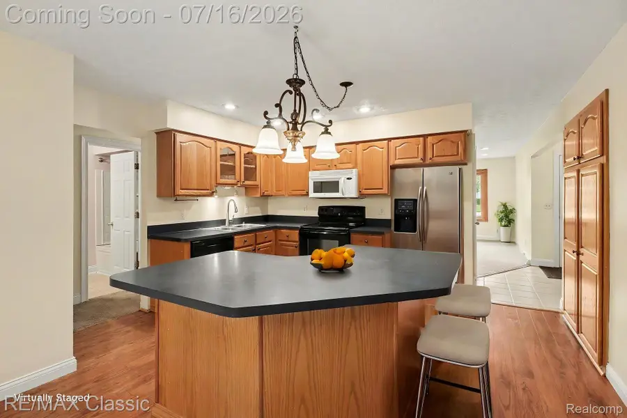 22900 Valerie Street, South Lyon, MI 48178 - #3